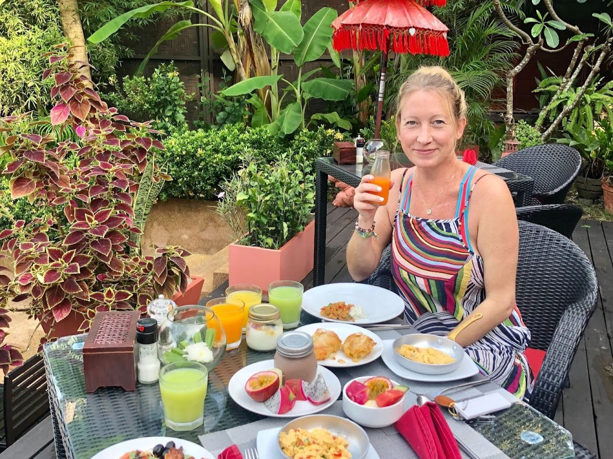 dr jenny in thailand