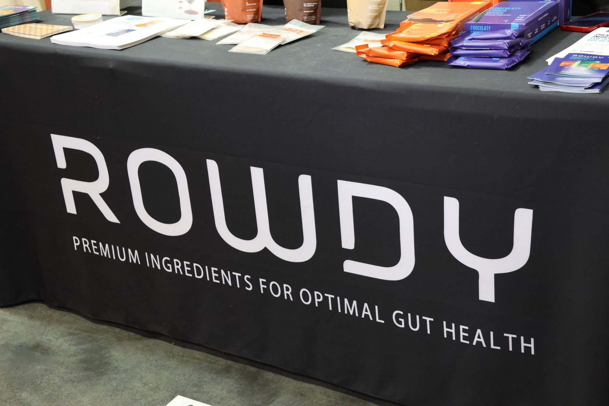 Rowdy Bars booth at expo west 2023