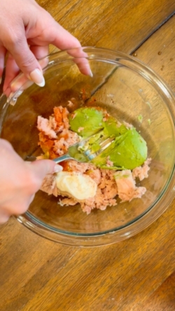 Combine tuna, avocado, mayo, mustard, lemon juice, and spices until combined.