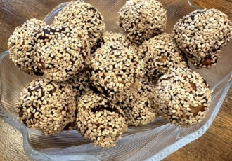 Date and Tahini Energy Balls